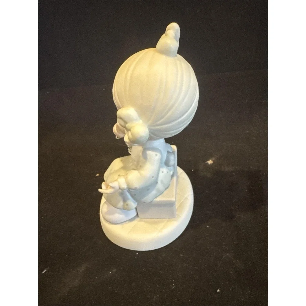 Precious Moments Figurine Tell It To Jesus  521477